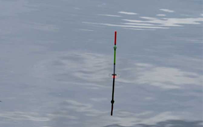 钓半水怎么防止走漂？