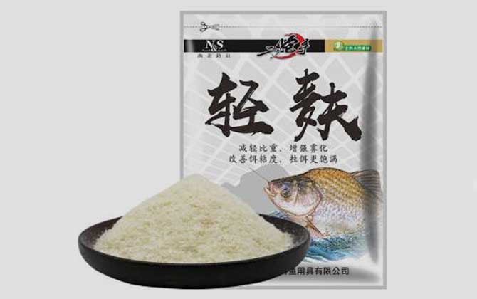 黑坑用轻麸还是雪花粉